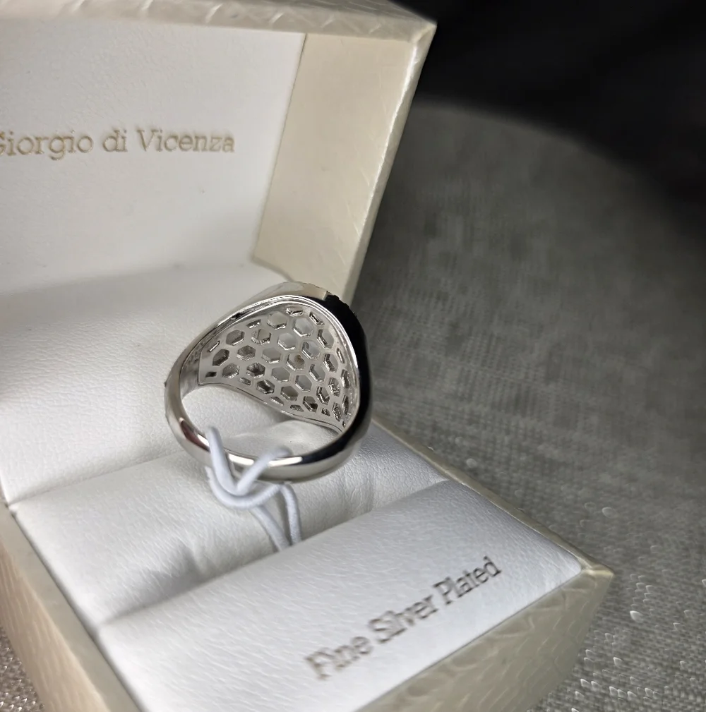 Giorgio di Vicenza Silver Starburst Ring with Mother of Pearl Size 8 - Picture 3 of 12